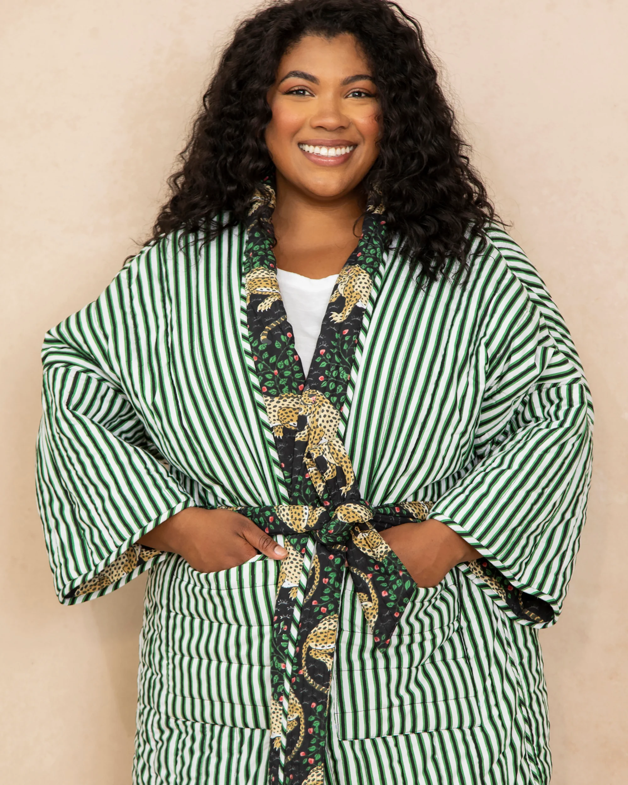 Bagheera - Reversible Quilted Robe - Ink - Image 6