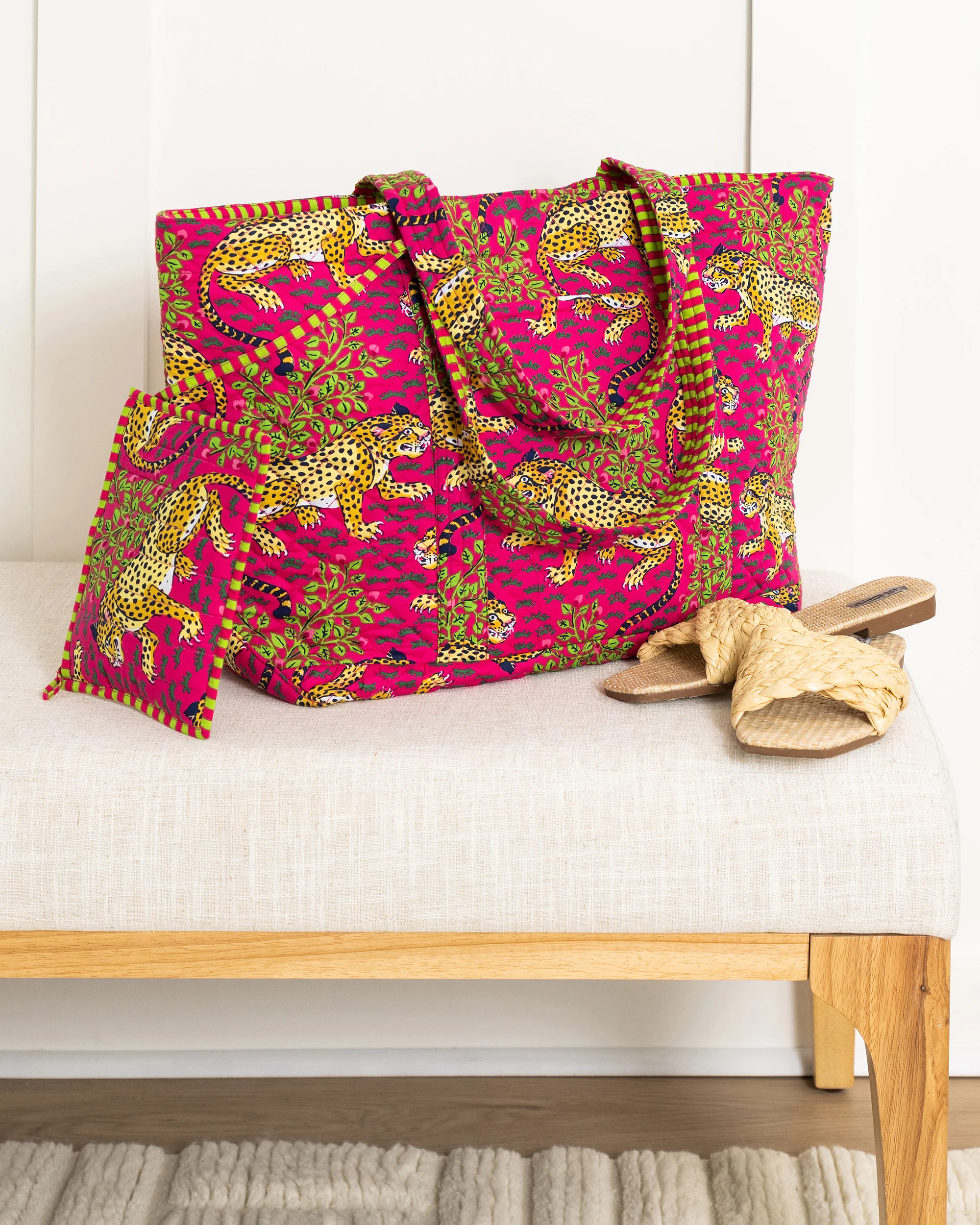 Bagheera - Weekend Bag with Pouch - Hot Pink - Image 6
