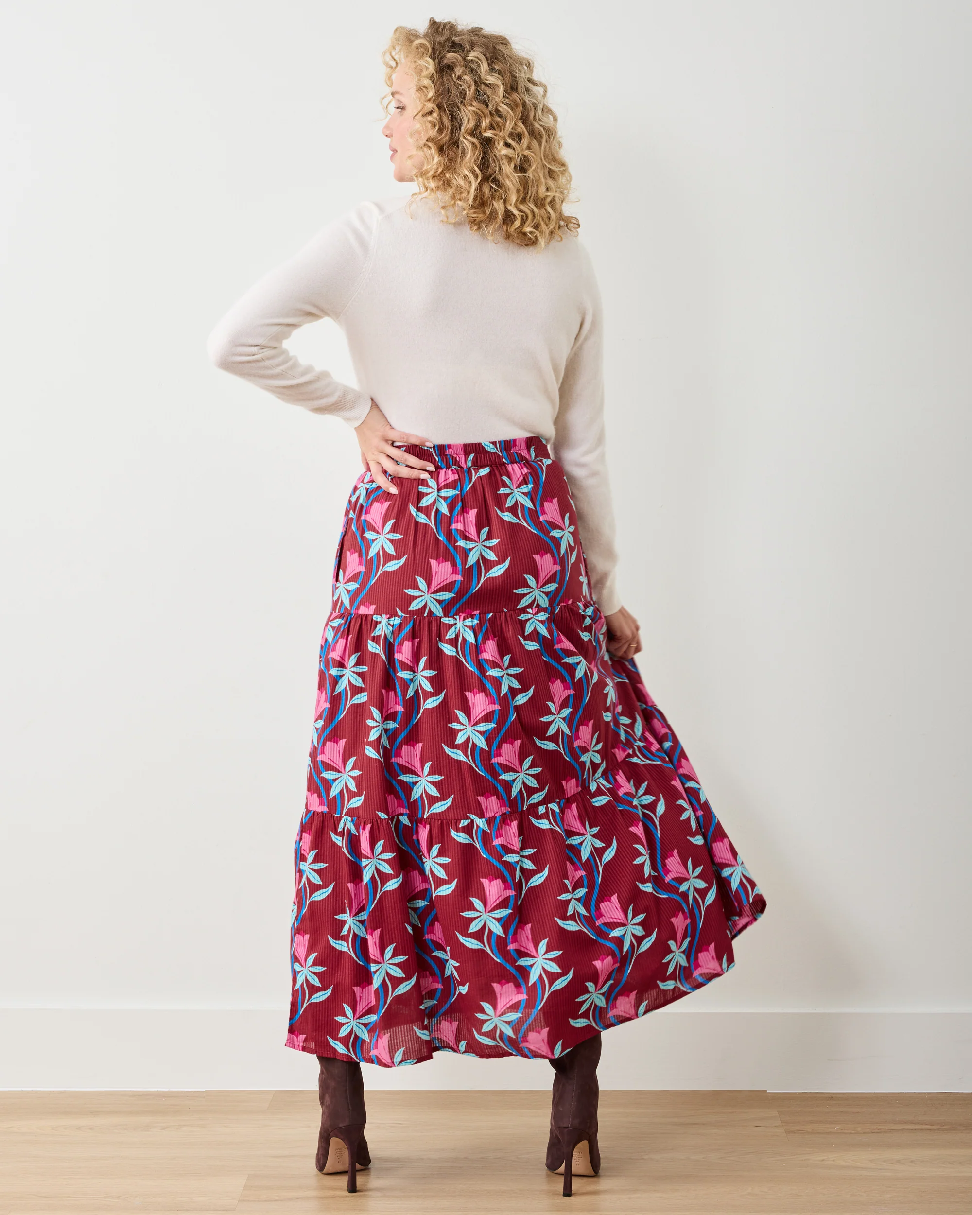 Moonflower Vine - Tessa Skirt - Barn Red - Image 6