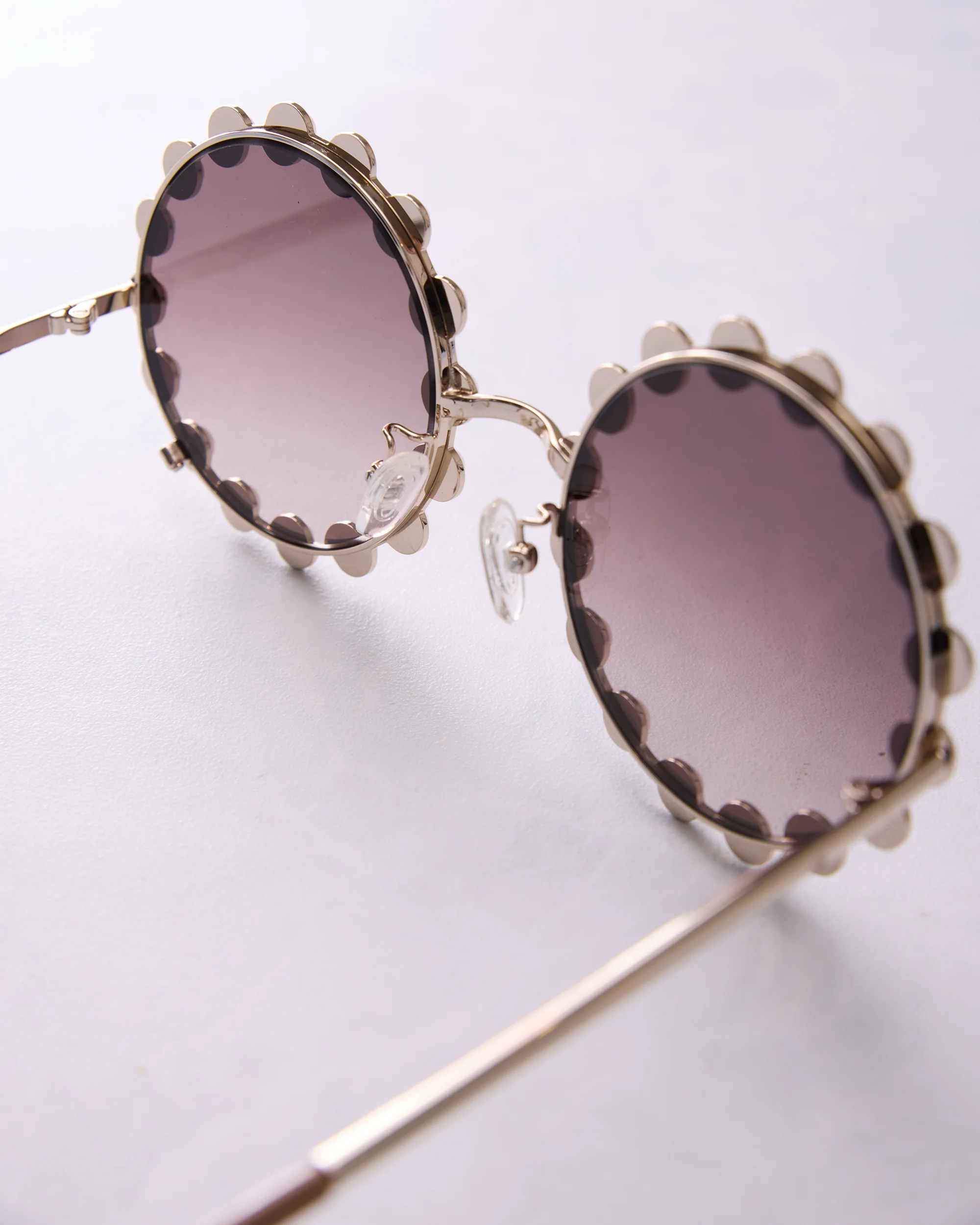 Pearl - Elton Sunglasses - Lele Sadoughi - Image 3