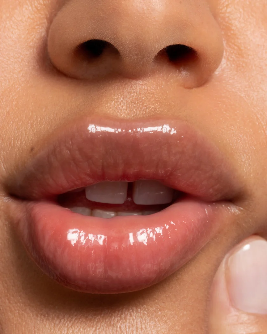 White - Loops Dew Cloud Lip Mask - Loops - Image 3